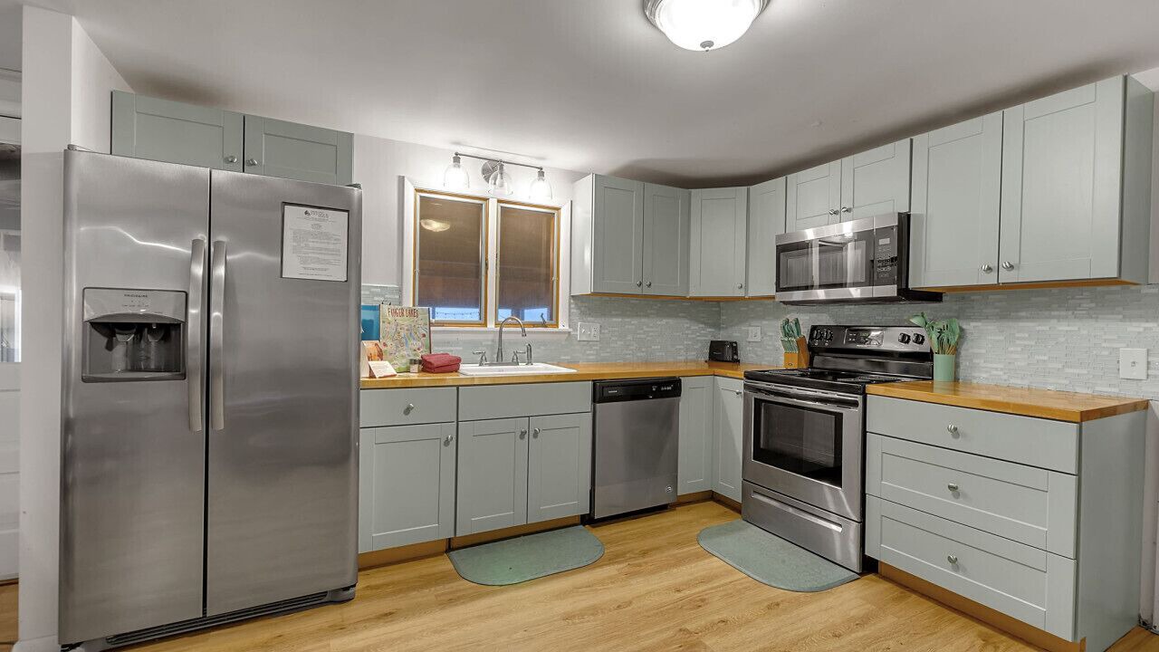 Photo of Kitchen in Town of Torrey