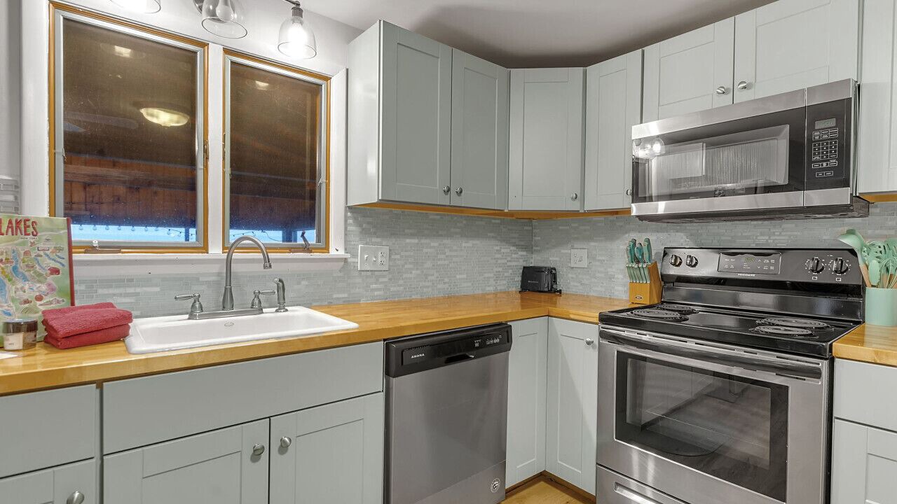 Photo of Kitchen in Town of Torrey