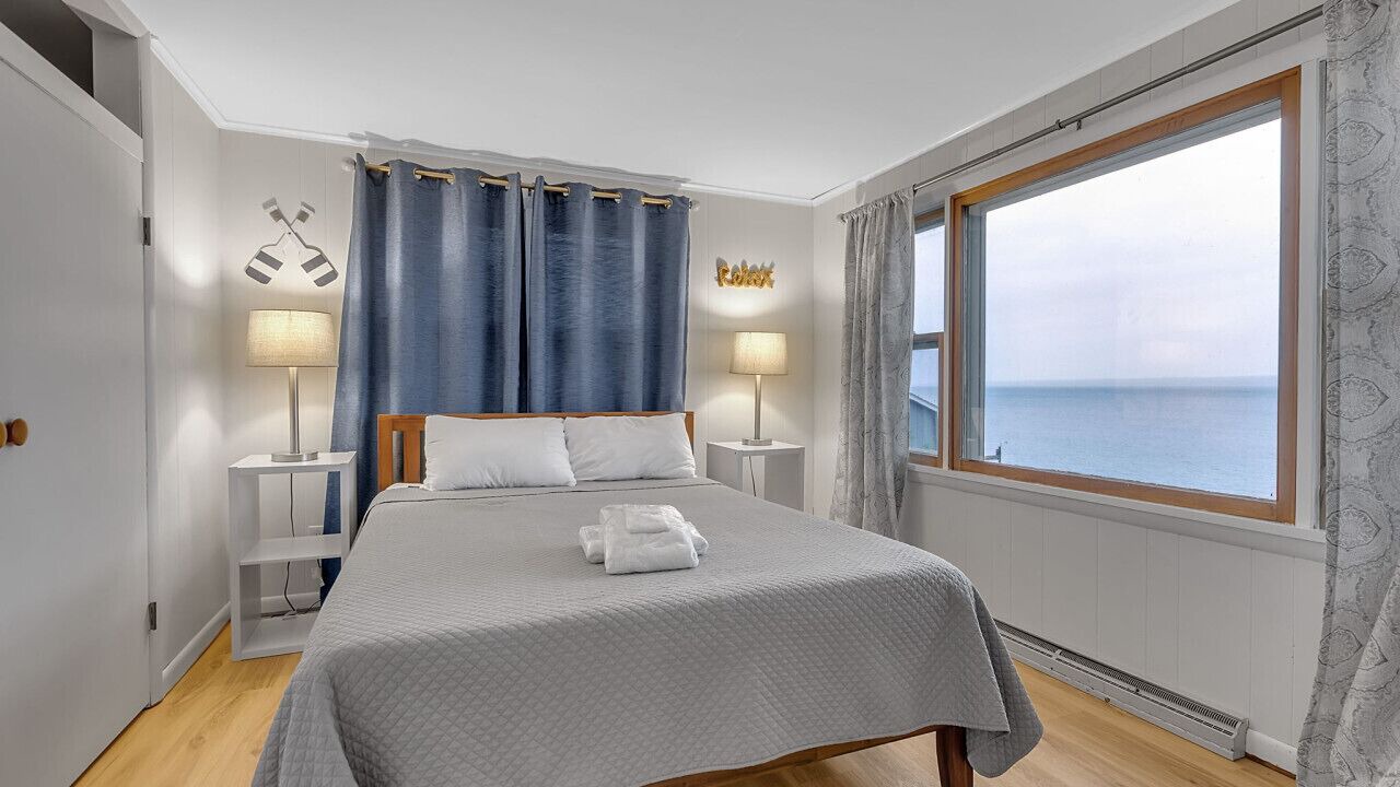 Photo of Bedroom in Town of Torrey