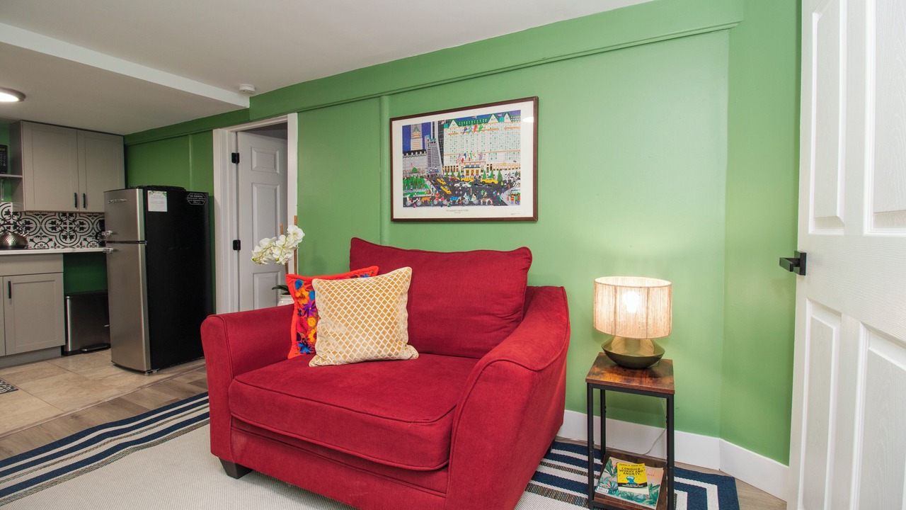 Photo of Livingroom in Central Islip