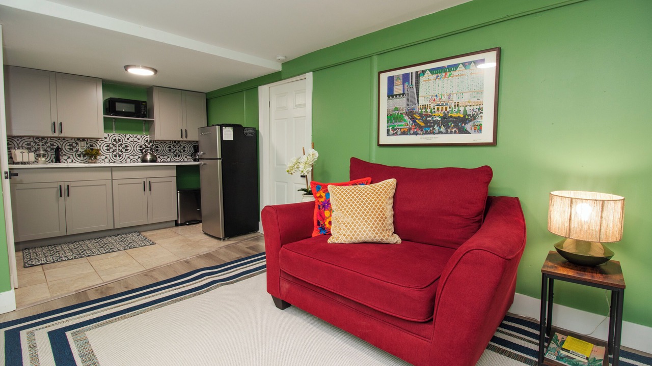 Photo of Livingroom in Central Islip