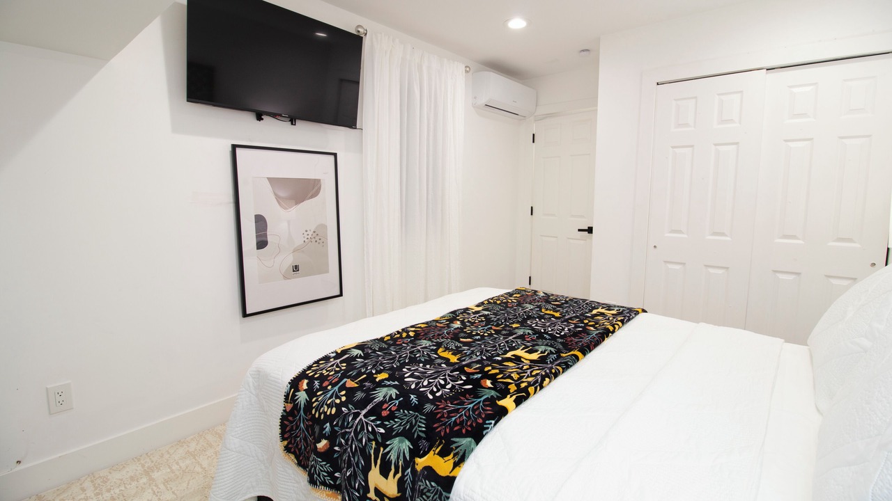 Photo of Bedroom in Central Islip