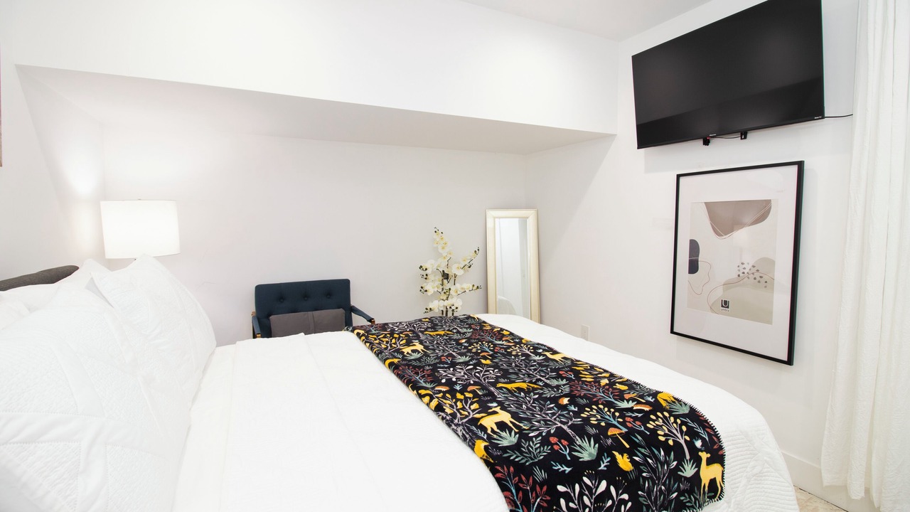 Photo of Bedroom in Central Islip
