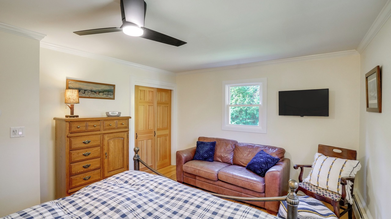 Photo of Bedroom in Glendale