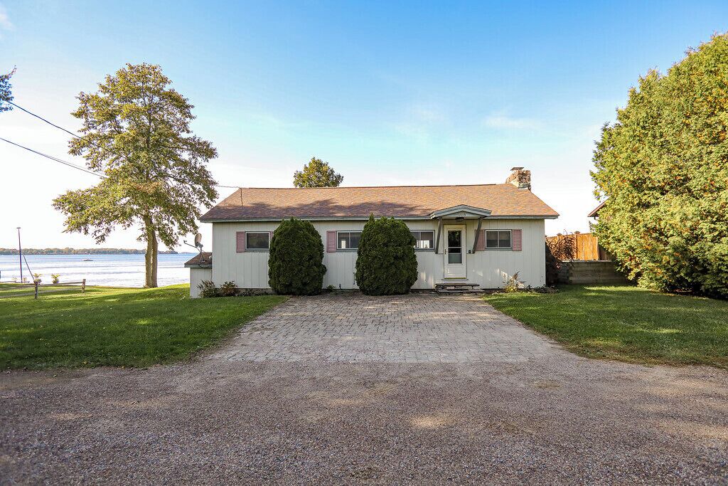 Photo of Outdoor in Malletts Bay