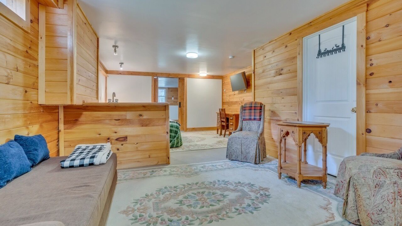 Photo of Bedroom in Lyman
