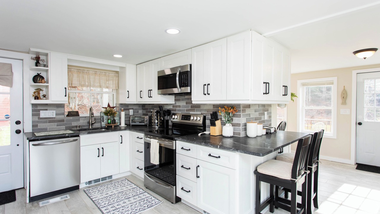 Photo of Kitchen in Cossayuna