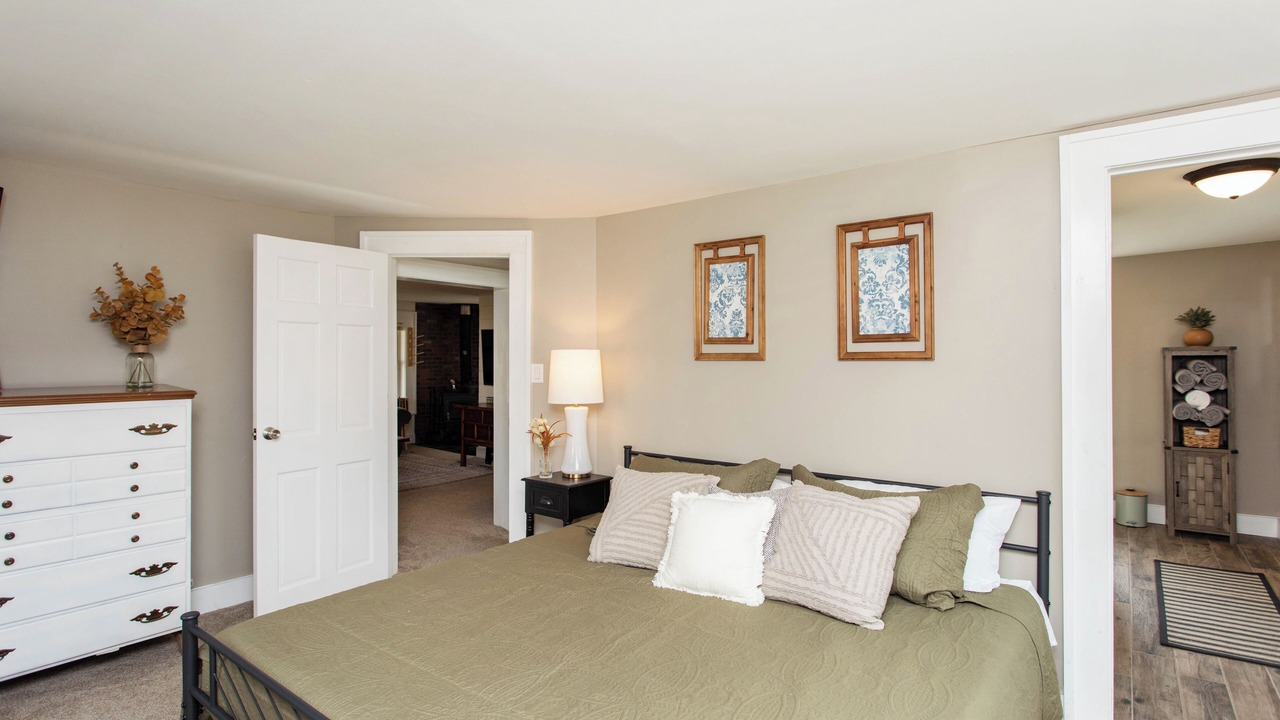 Photo of Bedroom in Cossayuna
