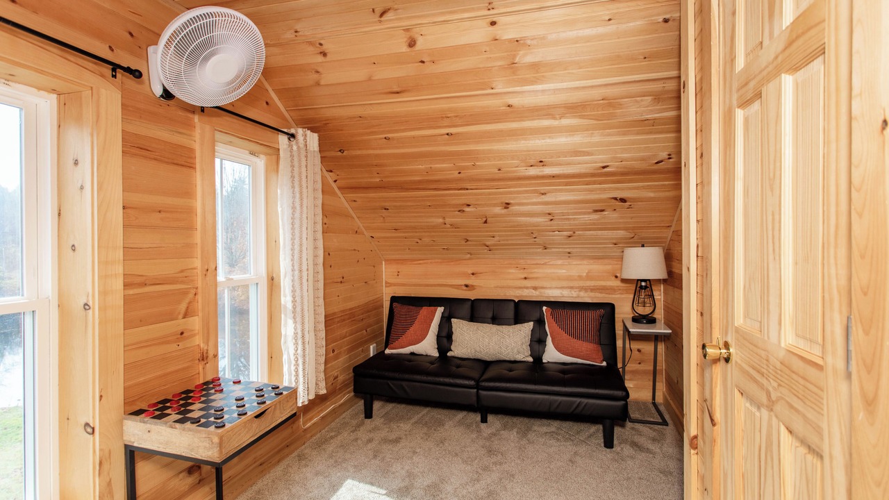 Photo of Livingroom in Cossayuna