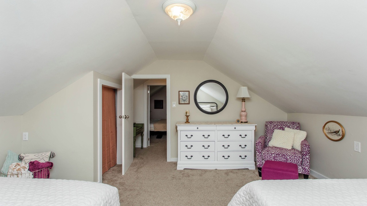 Photo of Bedroom in Cossayuna