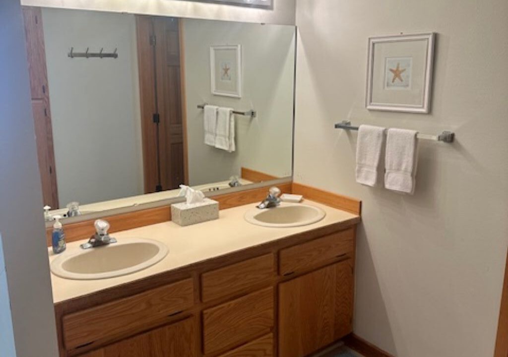 Photo of Bathroom in Blaine