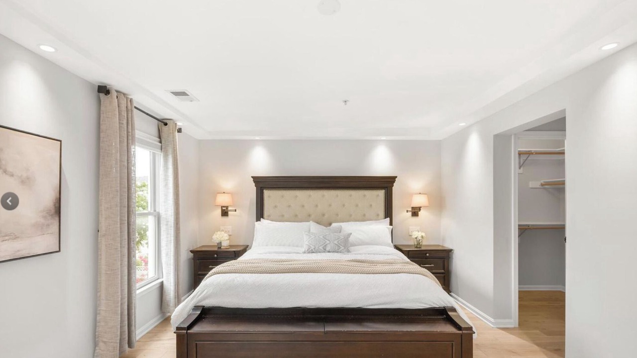 Photo of Bedroom in Urbana
