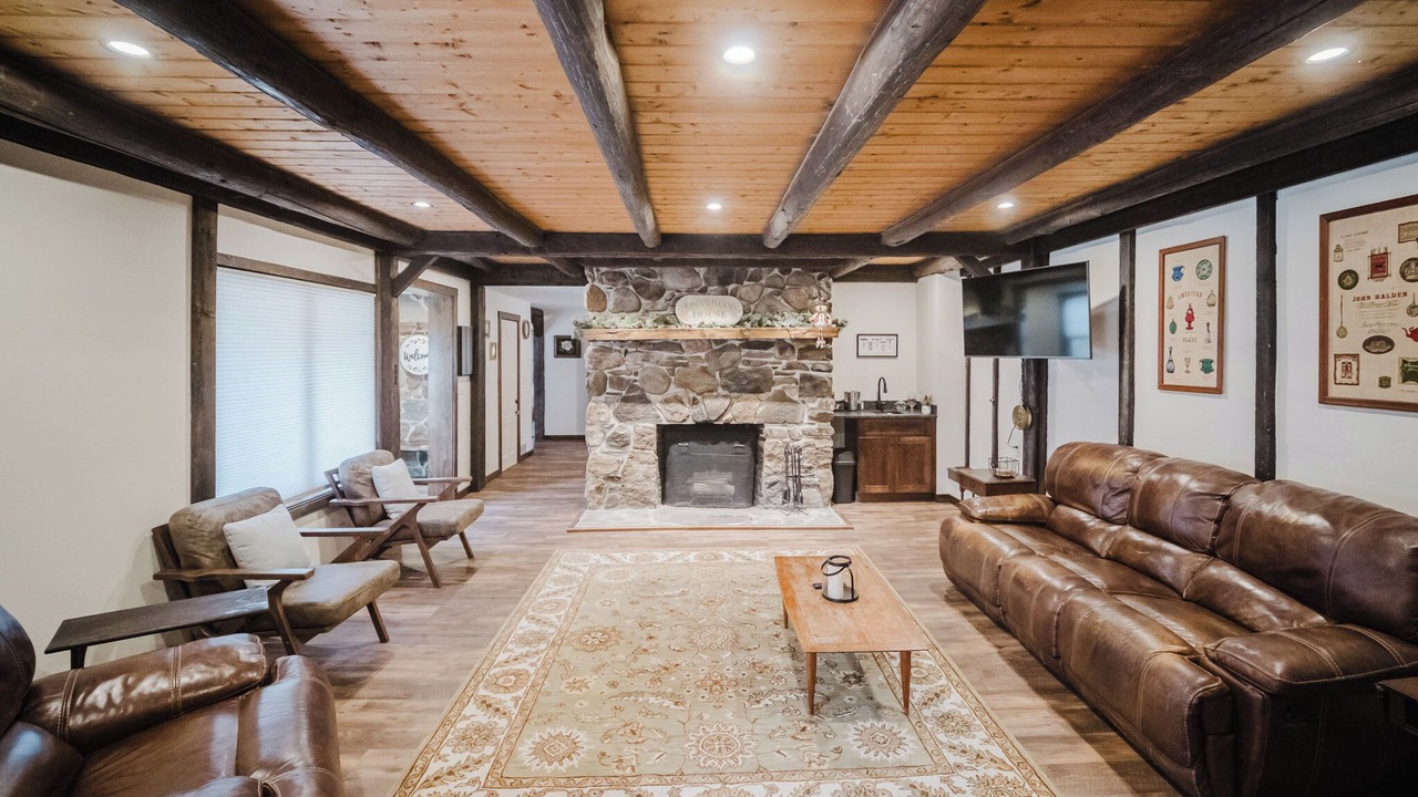 Photo of Livingroom in Sunday River Area