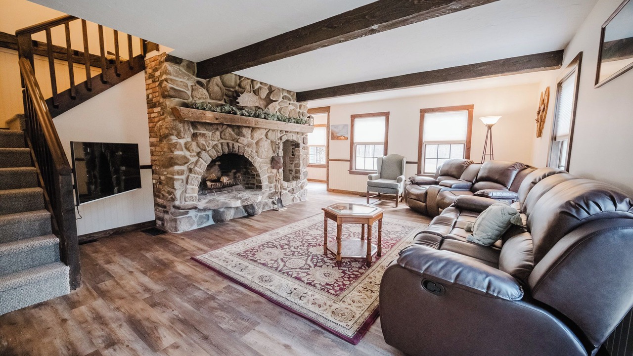 Photo of Livingroom in Sunday River Area