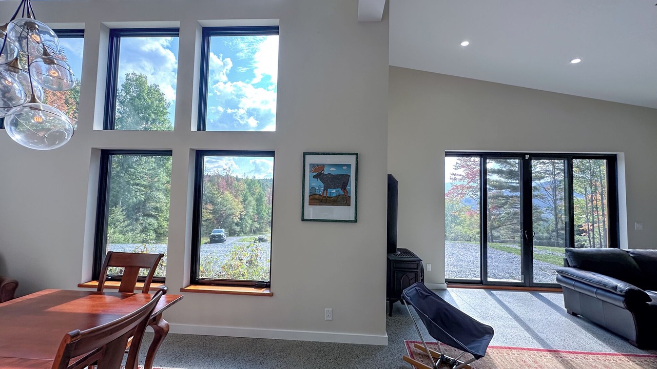 Photo of Livingroom in Warren