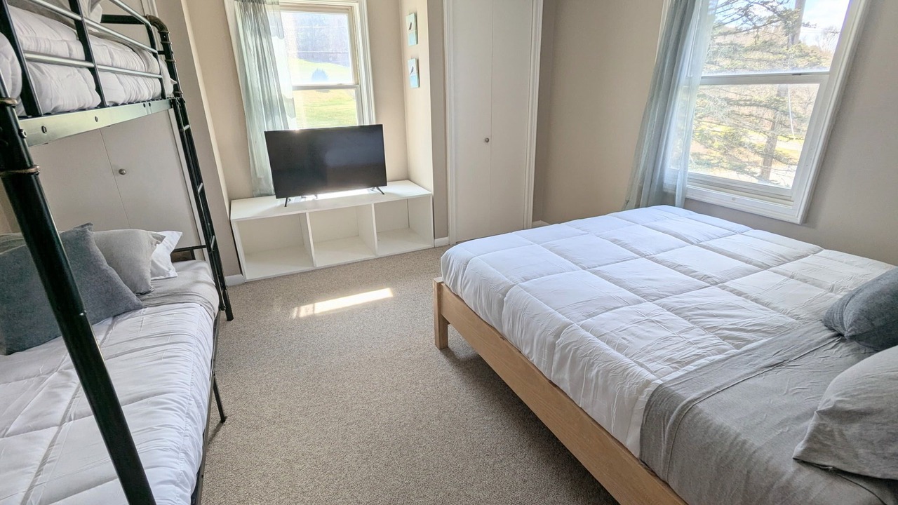 Photo of Bedroom in Oneonta