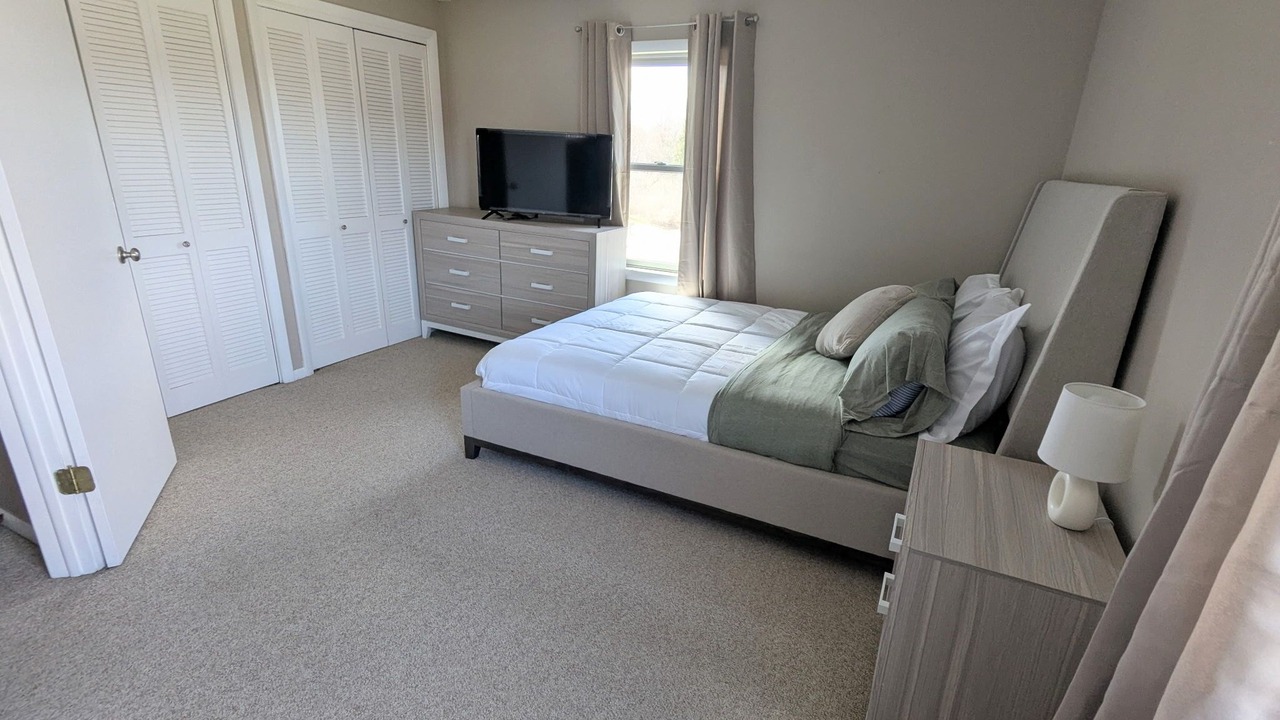 Photo of Bedroom in Oneonta