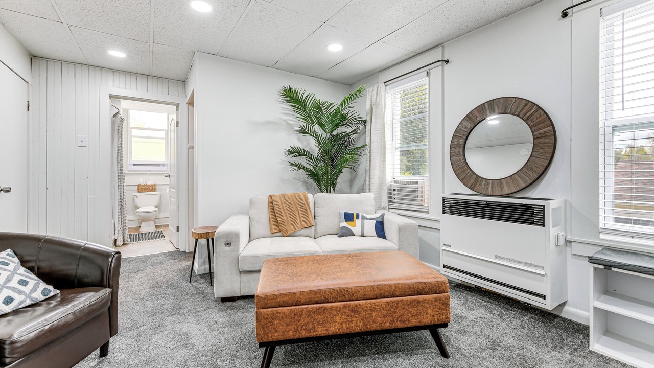 Photo of Livingroom in Depew