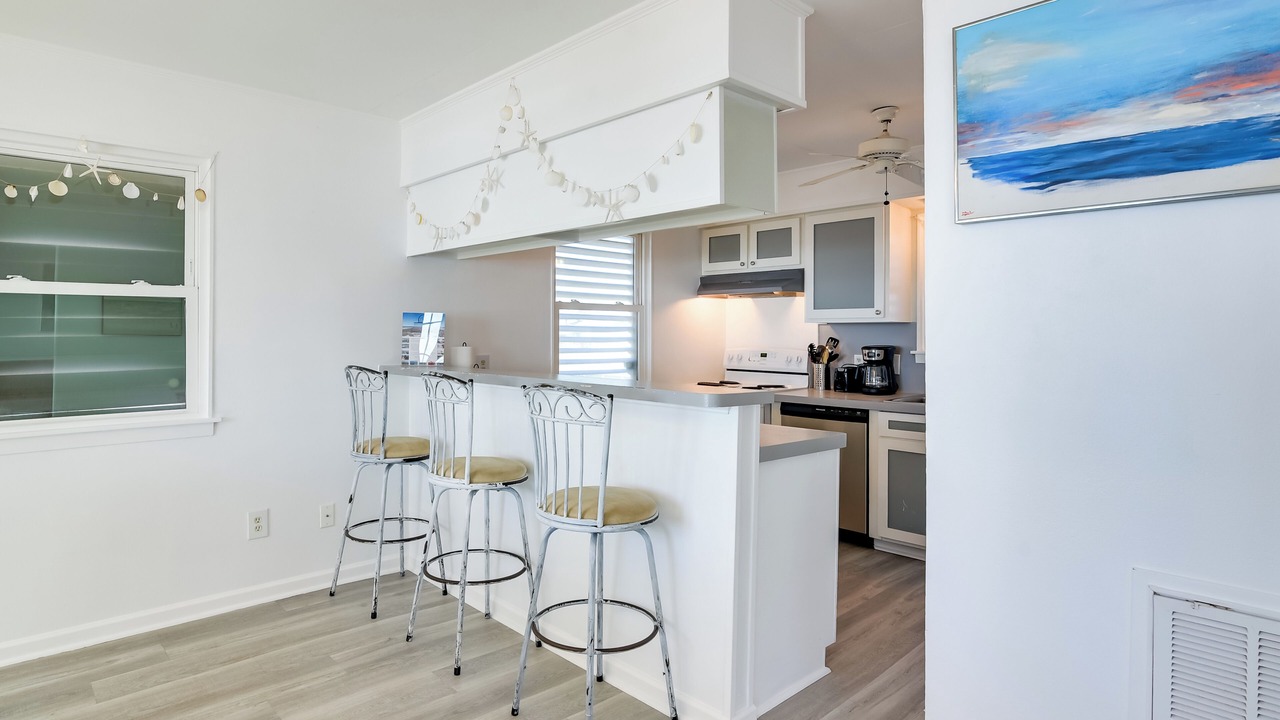 Photo of Kitchen in Bermuda Beach