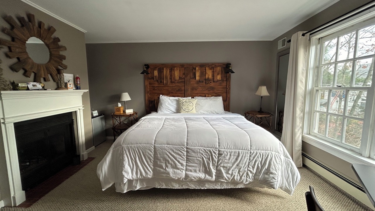Photo of Bedroom in Warrensburg