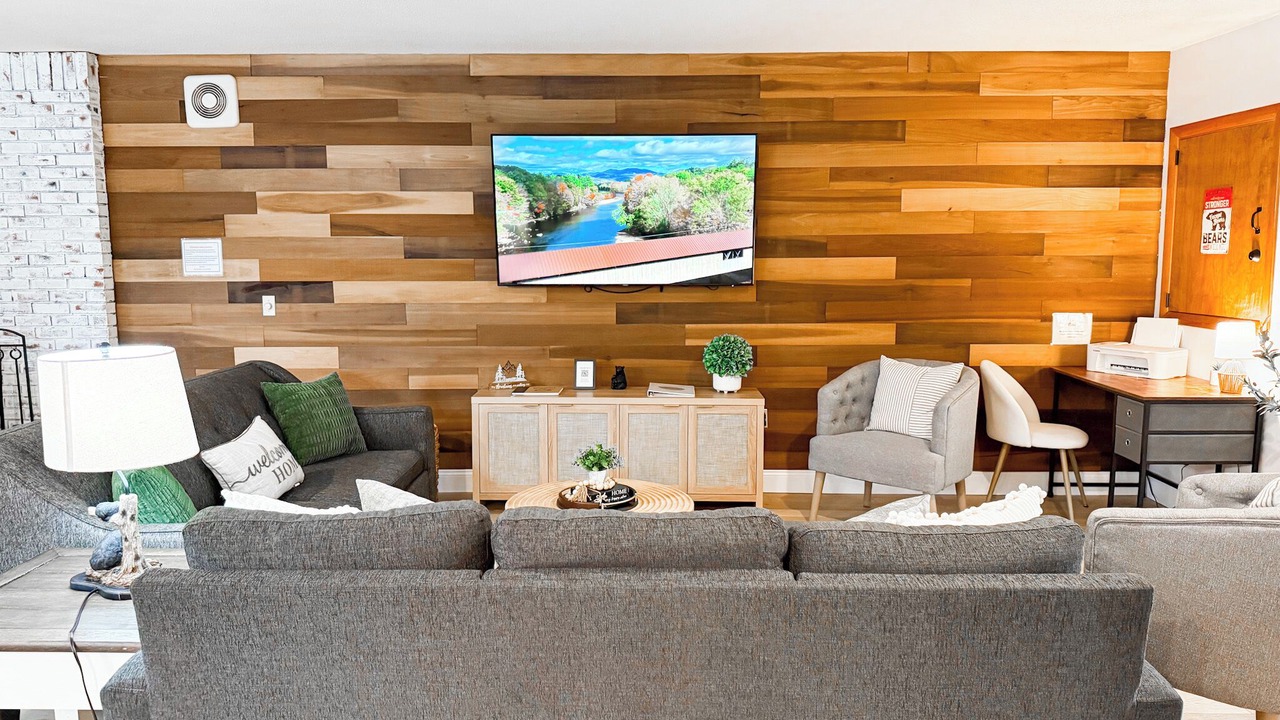 Photo of Livingroom in Bartlett