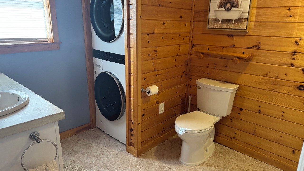 Photo of Bathroom in Errol