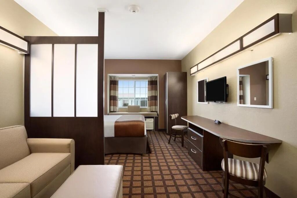 Photo of Bedroom in White Hall