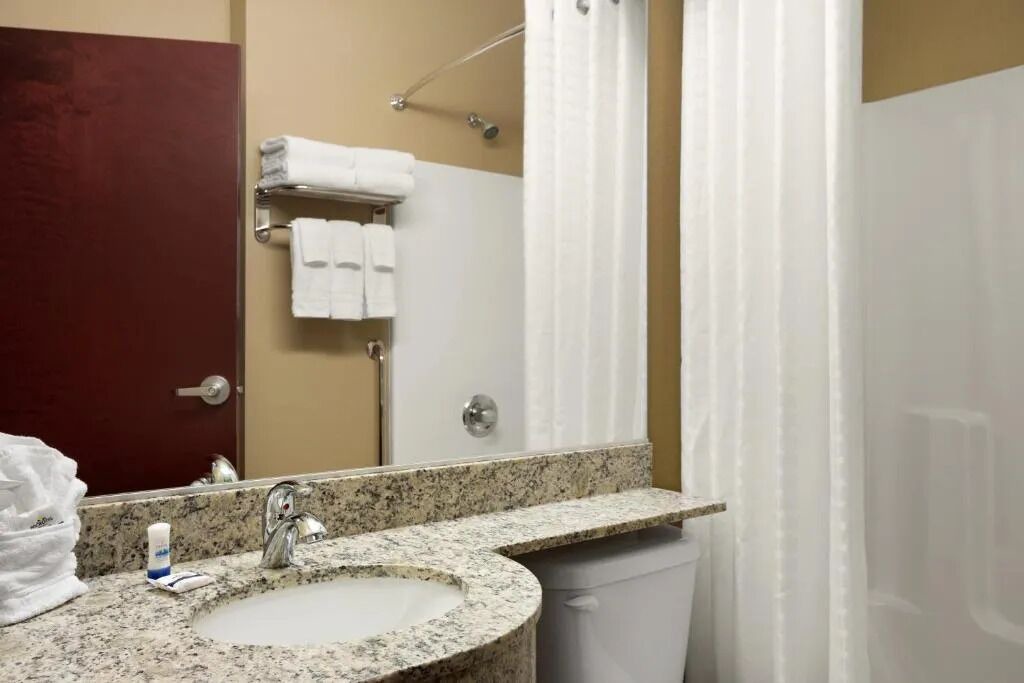 Photo of Bathroom in White Hall