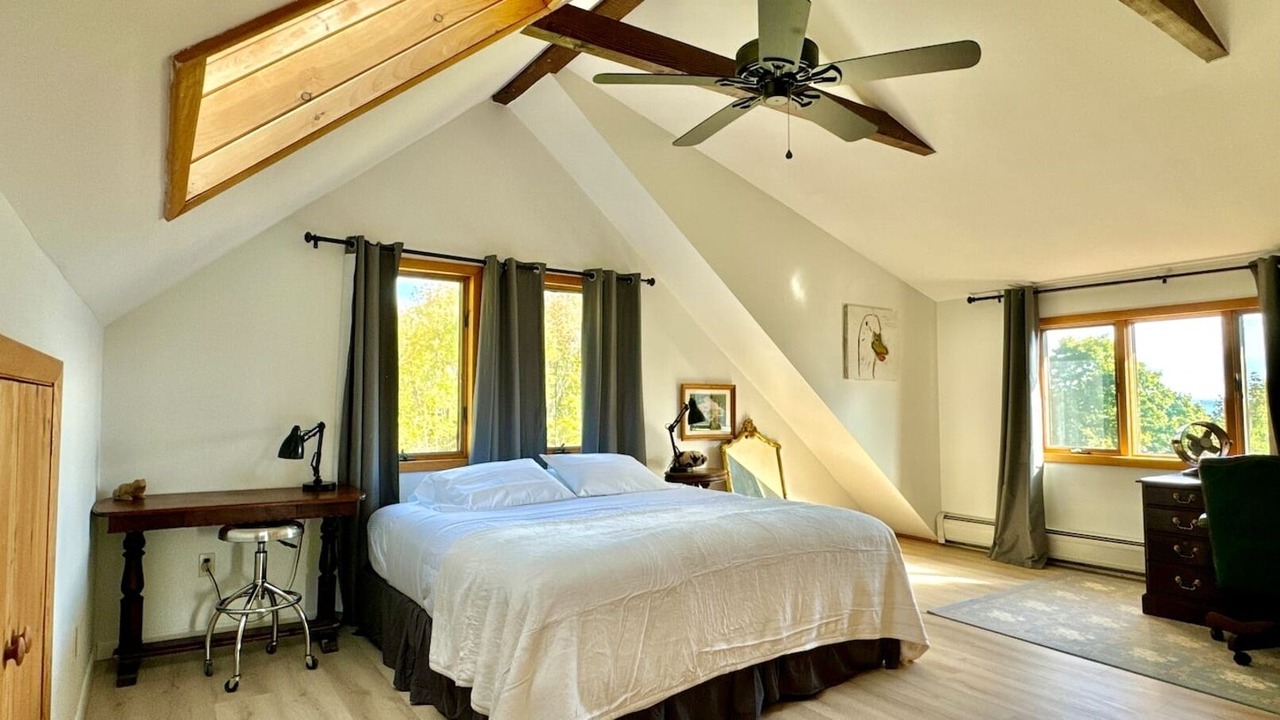 Photo of Bedroom in Oneonta