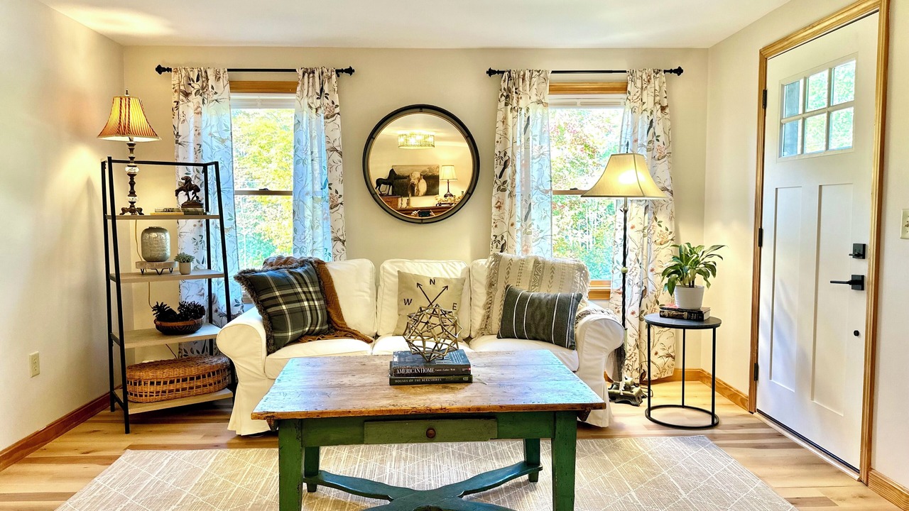 Photo of Livingroom in Bennington