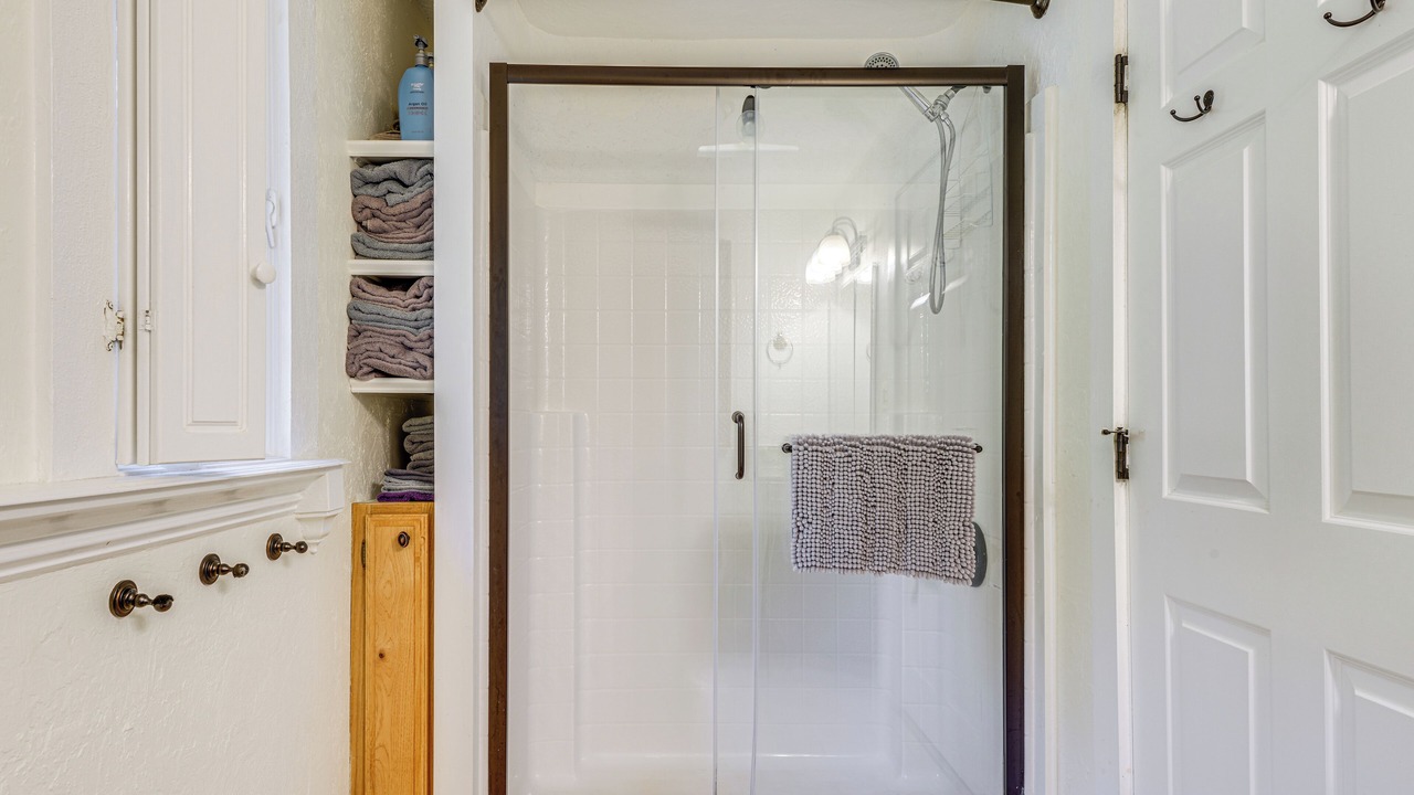 Photo of Bathroom in Unity