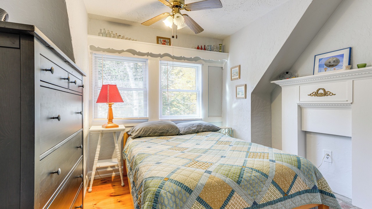 Photo of Bedroom in Unity