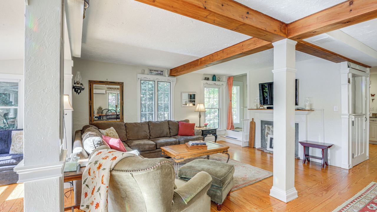 Photo of Livingroom in Unity