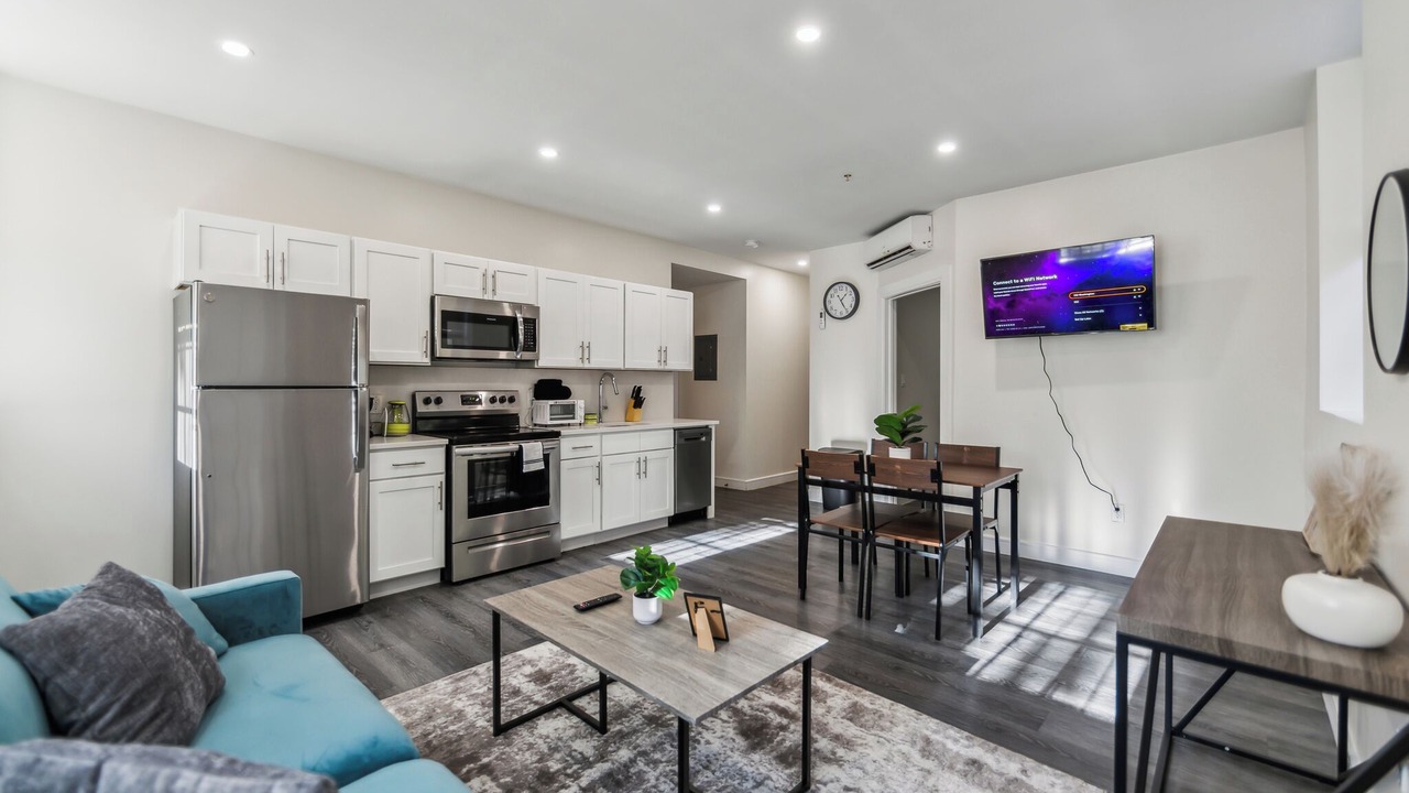Photo of Livingroom in Albany