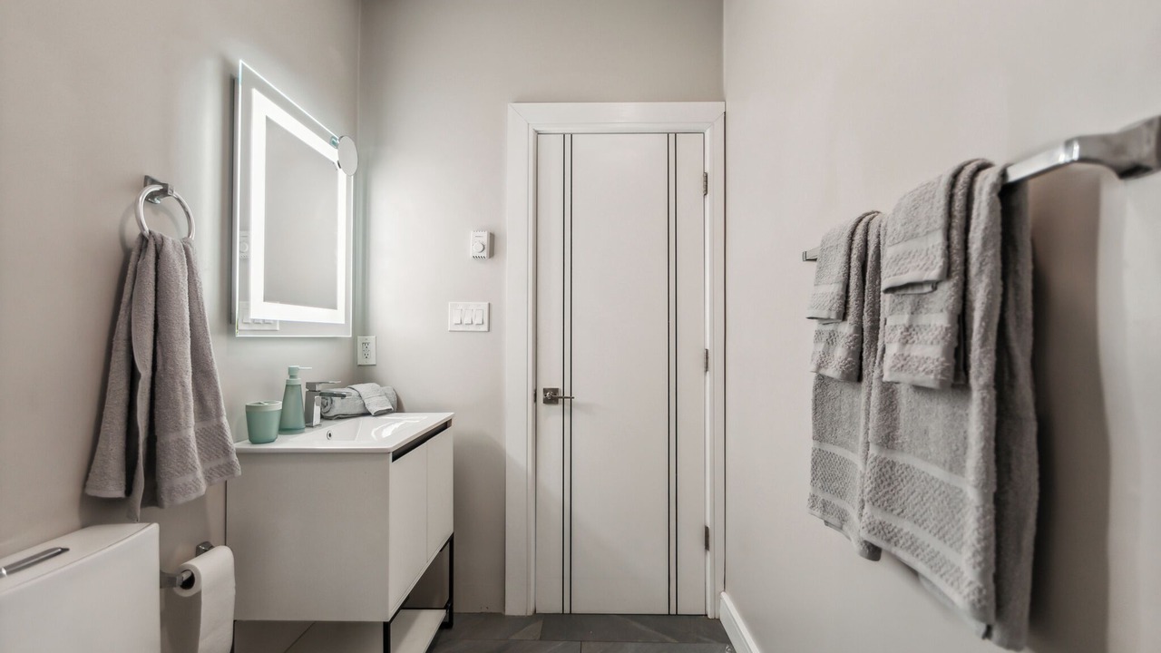 Photo of Bathroom in Albany