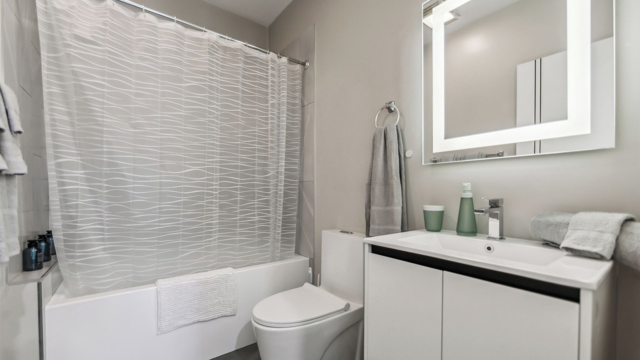 Photo of Bathroom in Albany