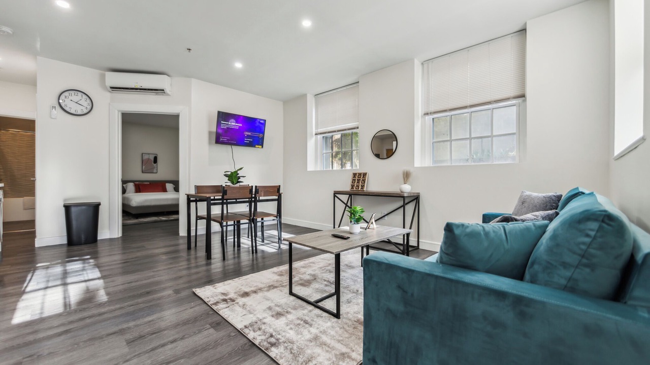 Photo of Livingroom in Albany