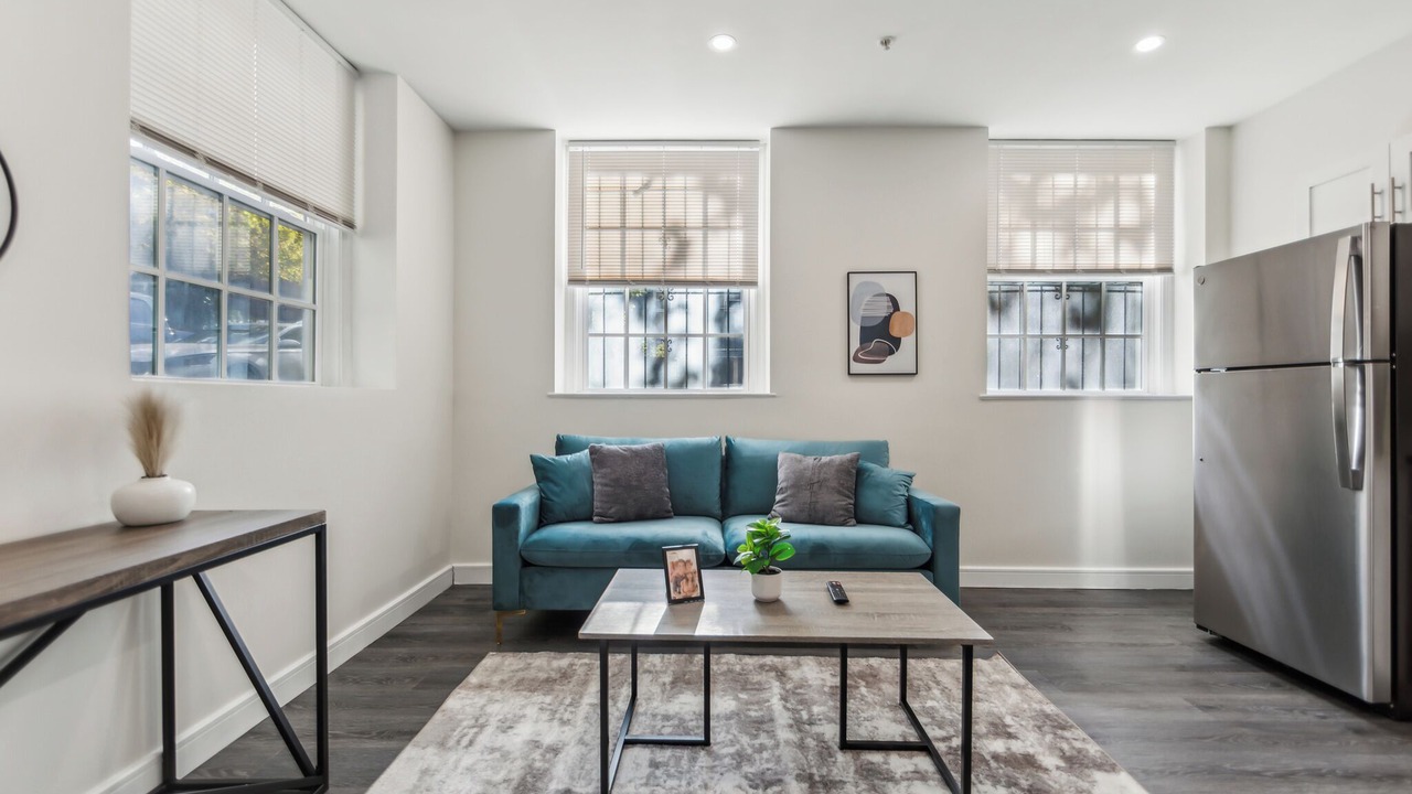 Photo of Livingroom in Albany