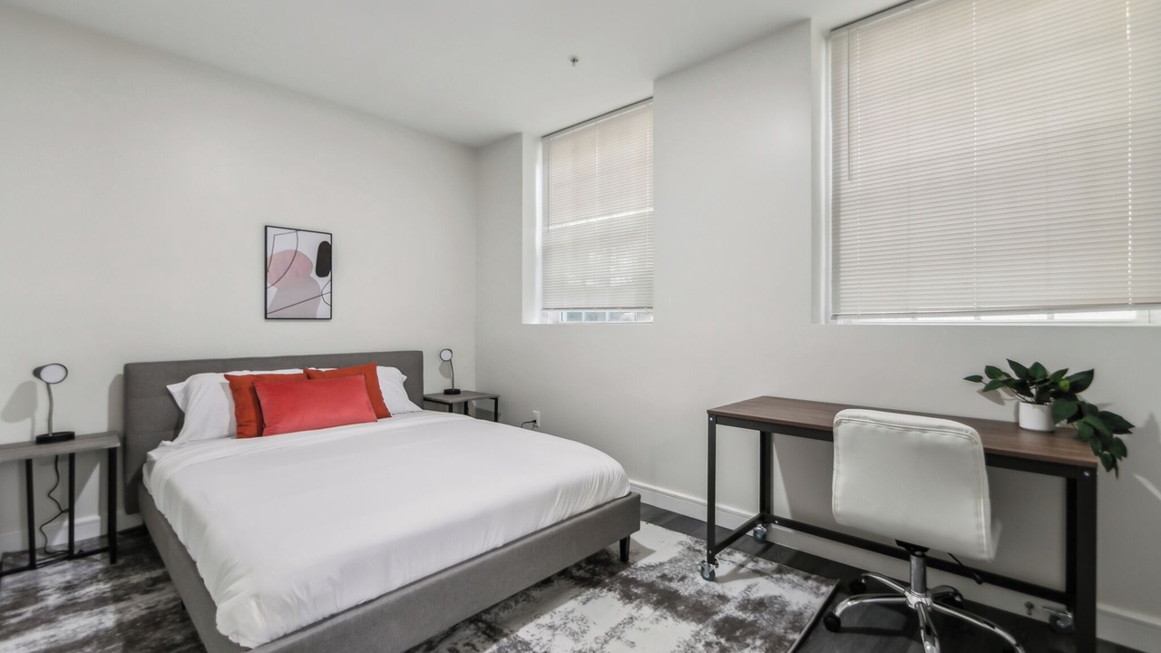 Photo of Bedroom in Albany