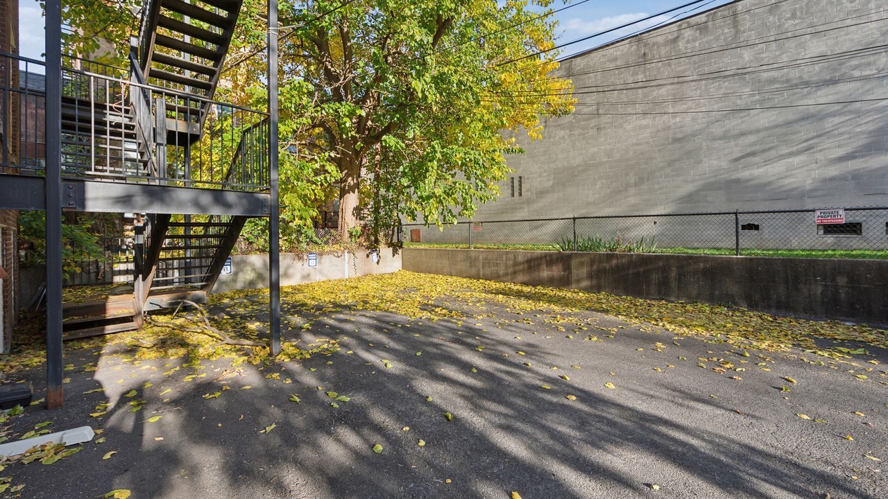 Photo of Outdoor in Albany