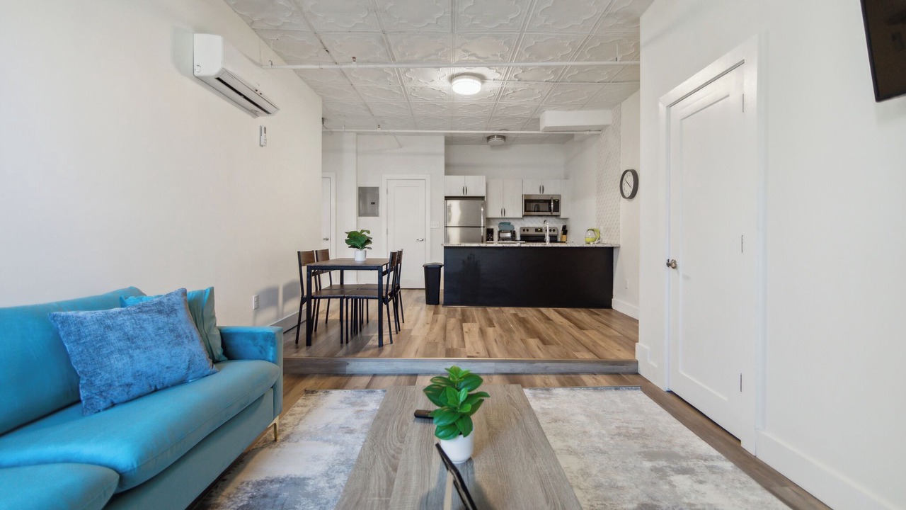 Photo of Livingroom in Albany