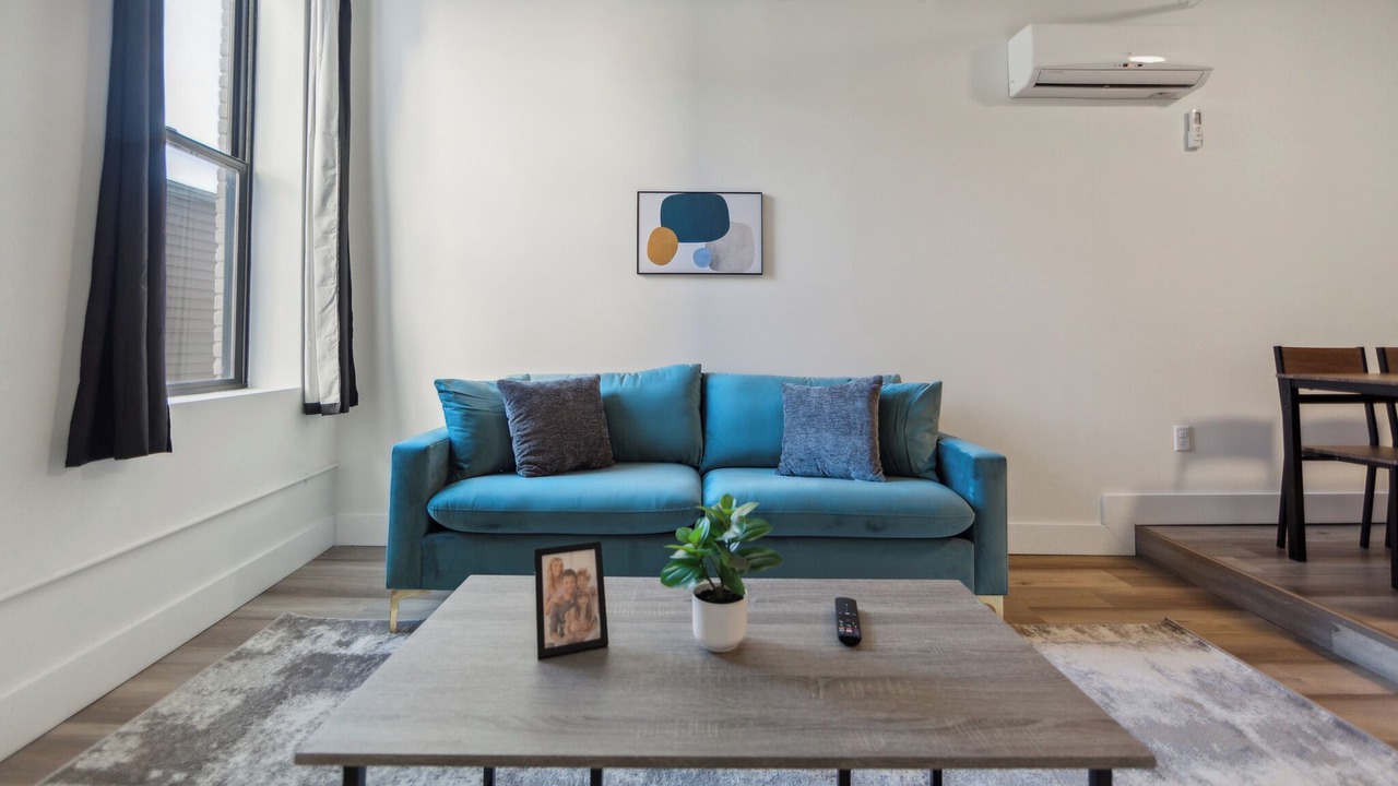 Photo of Livingroom in Albany