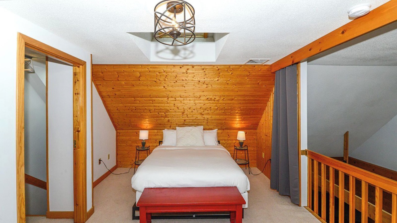 Photo of Bedroom in Intervale