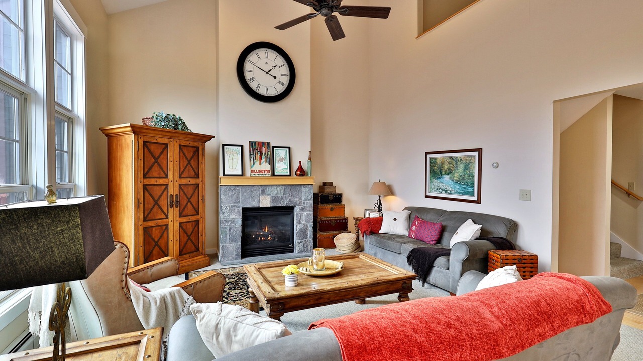 Photo of Livingroom in Central Vermont- Killington