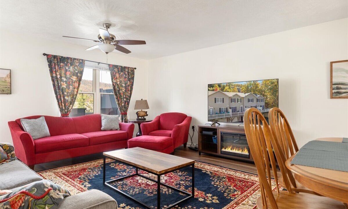 Photo of Livingroom in Massanutten