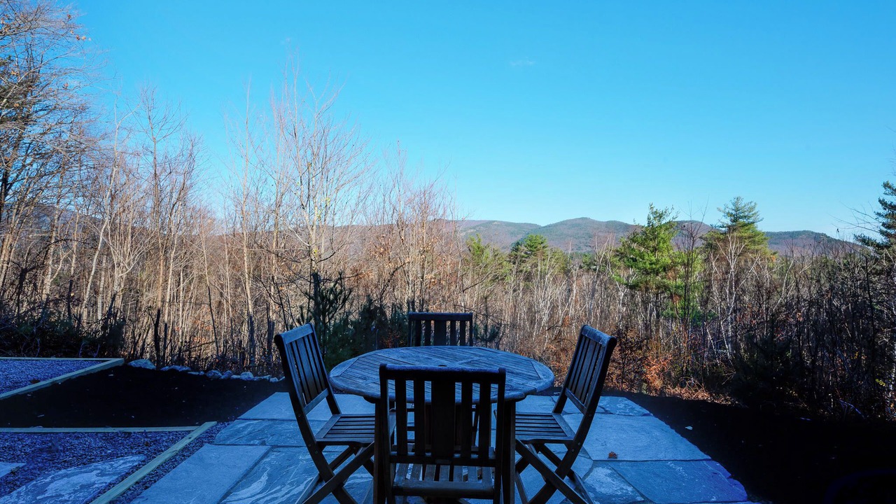 Photo of Outdoor in Birch Hill