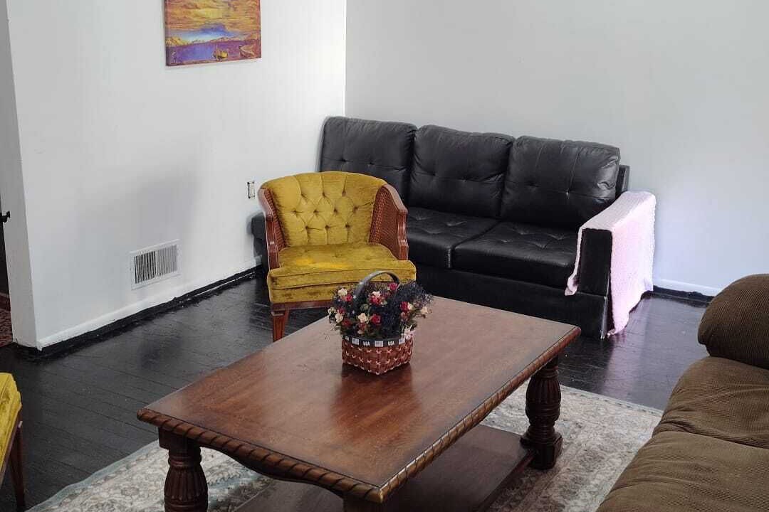 Photo of Livingroom in Steubenville