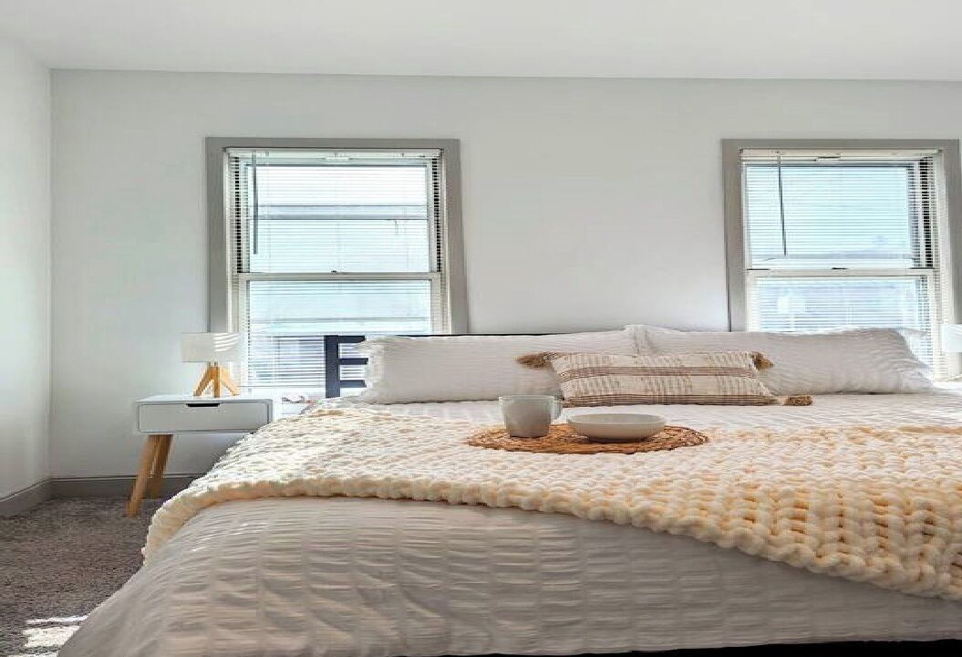 Photo of Bedroom in Stockade Historic District