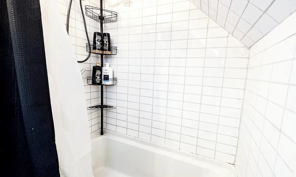 Photo of Bathroom in Albany