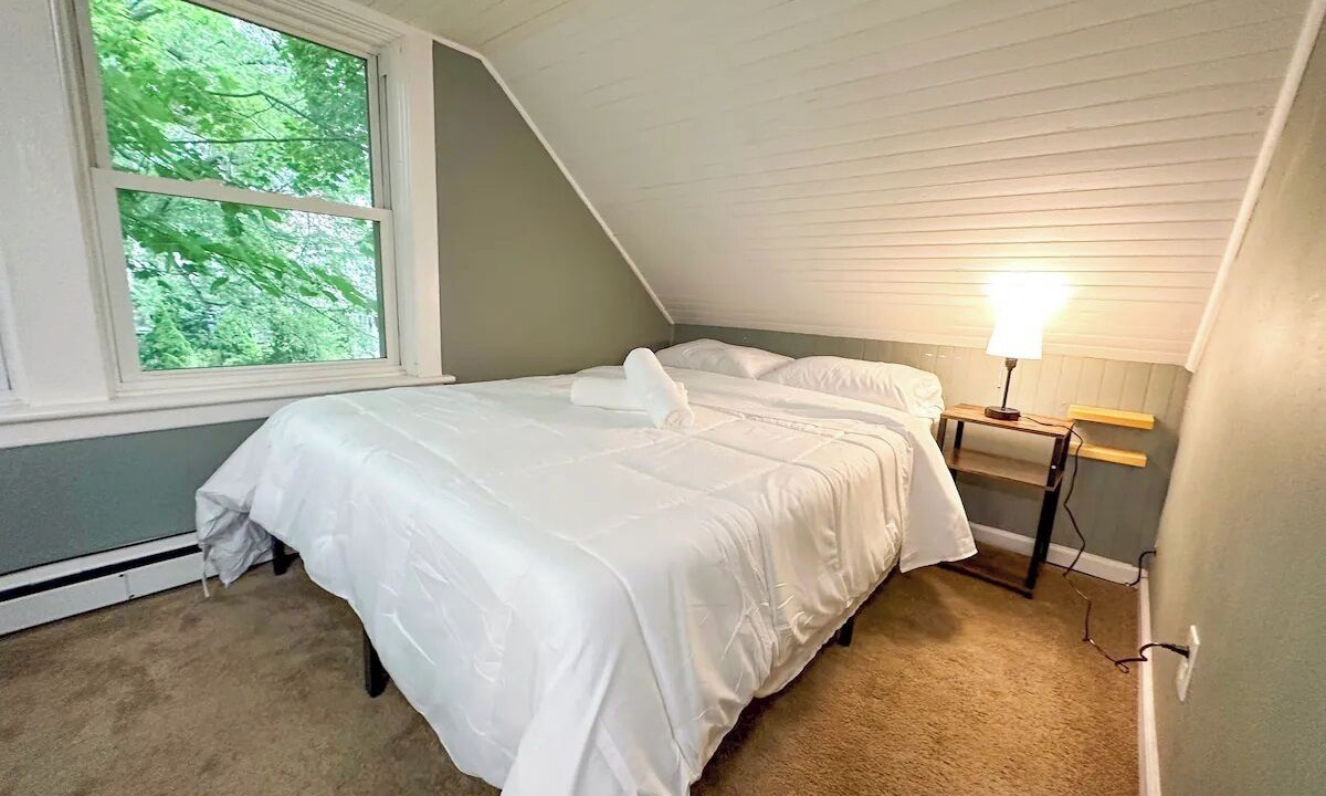 Photo of Bedroom in Albany